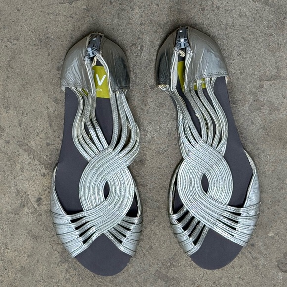 D V by Dolce Vita Sandal Flats - Picture 2 of 5